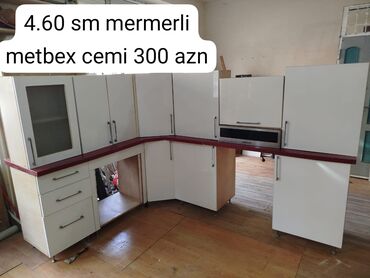 kuxnya mebeli: Metbex mebeli olcu 2 nin 2.60 ideal veziyyetde uzeri mermerli uzu