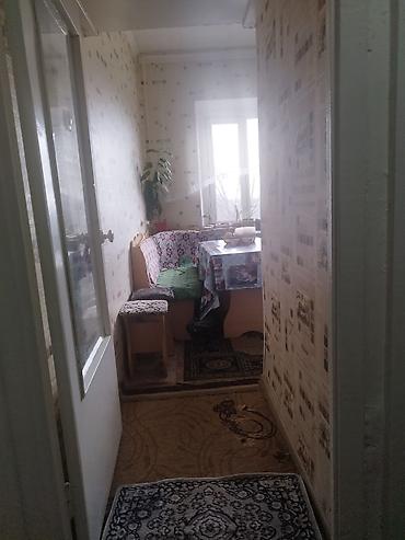 купить сталинку: 3 комнаты, 67 м², 106 серия, 3 этаж — 2
