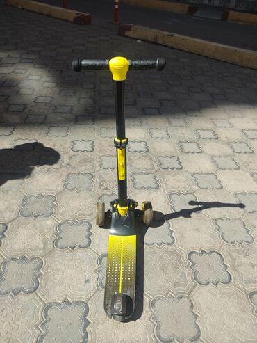 velosiped satisi ucuz: İşlənmiş Üç təkərli Uşaq velosipedi 20", Ünvandan götürmə