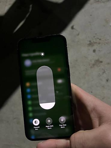 iphone 13 pro ma: IPhone 13 Pro, фиолетовый - Экран 6.1" Super Retina XDR с вырезом — 8