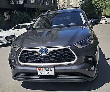 аванье: Toyota Highlander: 2023 г., 2.5 л, Автомат, Гибрид, Внедорожник — 2