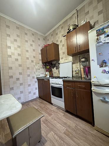 Продажа квартир: 3 комнаты, 62 м², 105 серия, 2 этаж — 10