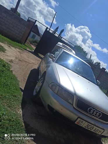 граната на ауди: Audi A4: 1995 г., 1.8 л, Механика, Бензин, Седан