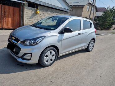 полицейский машина: Chevrolet Spark: 2018 г., 1 л, Автомат, Бензин, Хэтчбэк