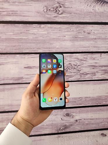 82 ekran lg: Xiaomi 128 GB, rəng - Yaşıl, 
 İki sim kartlı — 3