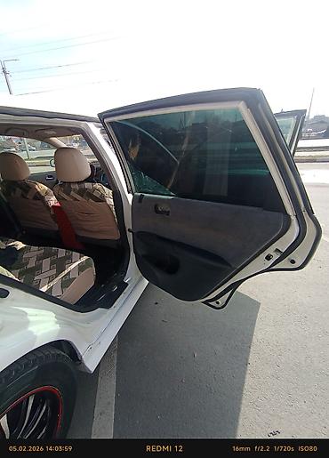 Honda: Honda Civic: 2001 г., 1.5 л, Вариатор, Бензин, Хэтчбэк — 9