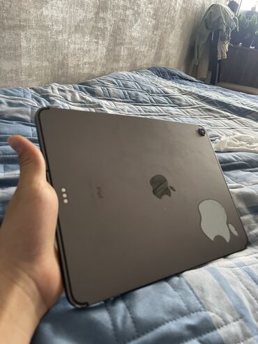 планшет с клавиатурой купить: Планшет, Apple, память 256 ГБ, 11" - 12", Wi-Fi, Б/у, Классический цвет - Серый