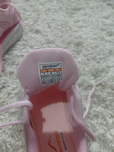 on cloud: Женские кроссовки owndays (sports shoes) - Размер: EUR 36 (US 4, UK — 2
