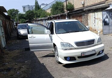 кыргызстандын кайсы областында суу транспорту бар: Toyota Harrier: 2002 г., 3 л, Автомат, Газ, Жол тандабас