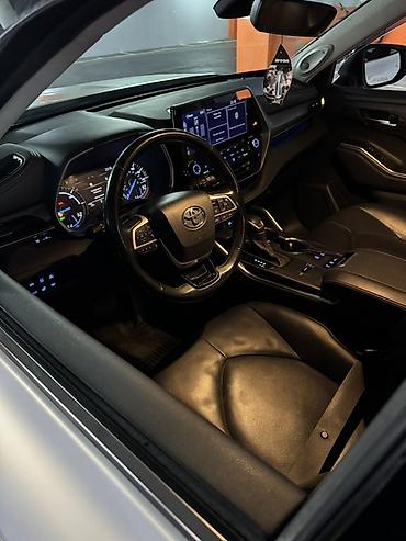 tank x: Toyota Highlander: 2022 г., 2.5 л, Автомат, Бензин, Кроссовер — 6
