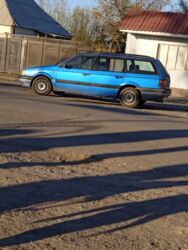 воздушный домкрат для авто: Volkswagen Passat: 1992 г., 1.8 л, Механика, Бензин