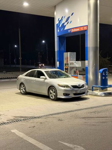 Toyota: Toyota Camry: 2010 г., 2.5 л, Автомат, Бензин, Седан — 4