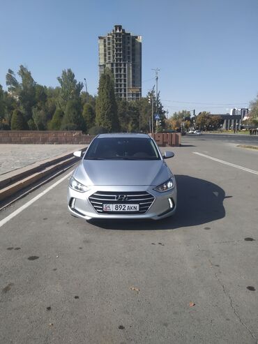 продажа хендай акцент: Hyundai Elantra: 2018 г., 2 л, Автомат, Бензин, Седан