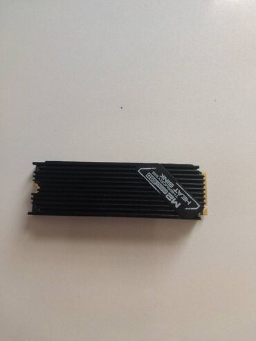 hard disk 160gb: Az isdifadə olunub üzerinde soyutma qabida verilir. Yalniz