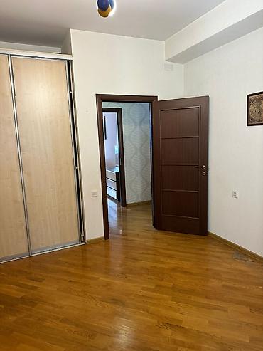 Daşınmaz əmlak: Bayıl, 4 otaqlı, Yeni tikili, m. İçərişəhər, 130 kv. m — 8
