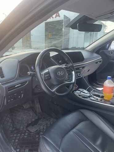 Hyundai: Hyundai Sonata: 2021 г., 2 л, Автомат, Газ, Седан — 6