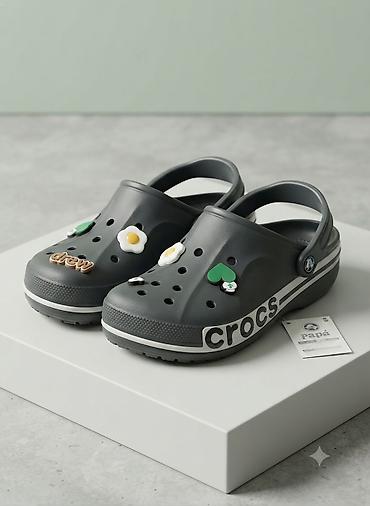 Tərliklər: Məhsul: Crocs tərzində dekorativ jibbitlərli rahat klonlar - Rəng — 1