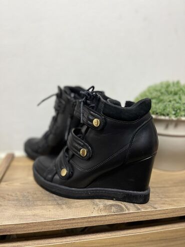 cipele sa platformom: Ankle boots, Aldo, 38.5