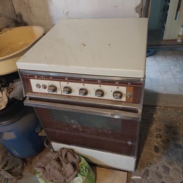 microdalgali soba: Plitə Elektrik, Ayrıca dayanan, 4 gözlü
