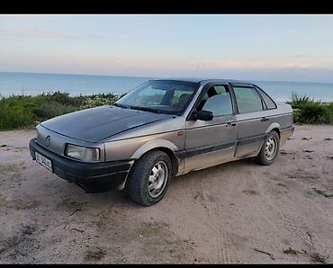волксваген: Volkswagen Passat: 1989 г., 1.8 л, Механика, Газ, Седан — 1