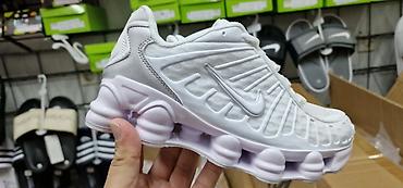 nike tn 35: Nove patike crne 36 do 46 a bele 36 do 41 za 3900 din
pb — 2