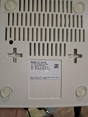 Настольные ПК и комплектующие: Маршрутизатор MikroTik RouterBOARD RB951Ui-2HnD - Домашний/офисный — 3