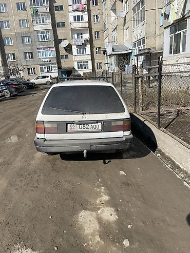 Volkswagen: Volkswagen Passat Variant: 1993 г., 1.8 л, Механика, Бензин, Универсал — 4