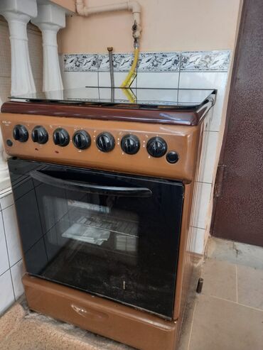 et ucun vitrin soyuducular: Qaz sobası və plitə - Brend/model: ICE 5001 (üzərində qeyd olunub) -