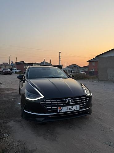mercedes e200: Hyundai Sonata: 2019 г., 2 л, Автомат, Гибрид, Седан — 2