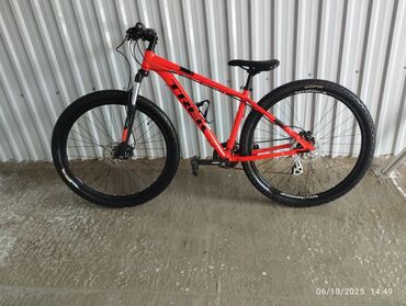 беговая дорожка в кредит: İşlənmiş Dağ velosipedi Trek, 29", sürətlərin sayı: 24, Ünvandan götürmə
