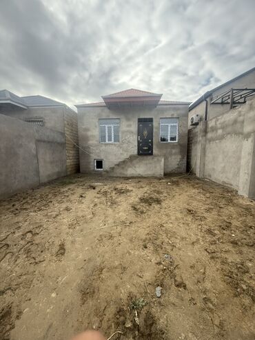 Həyət evləri və villaların satışı: 3 otaqlı, 110 kv. m, Kredit yoxdur, Orta təmir — 1