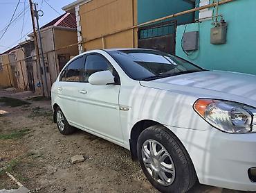 prius teker: Hyundai Accent: 1.4 l | 2009 il Sedan — 6