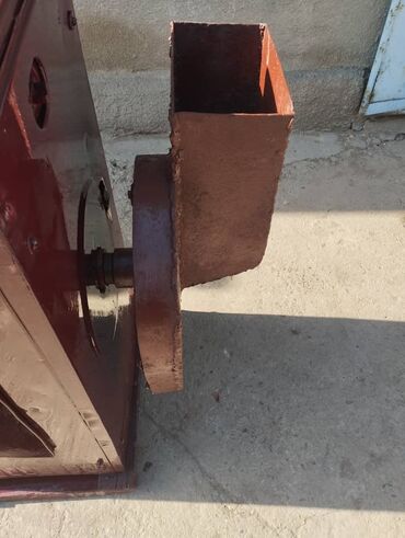 Зернодробилки: Зернодробилка, Однофазное 220 В, Новый at lalafo.kg — 17 Зернодробилки: Зернодробилка, Однофазное 220 В, Новый — 17