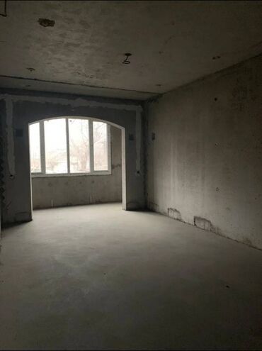 квартира за 10 тысяч в месяц: 1 бөлмө, 45 кв. м, 106-серия жакшыртылган, 1 кабат, ПСО (өзү оңдоп түзөтүп бүтүү үчүн)