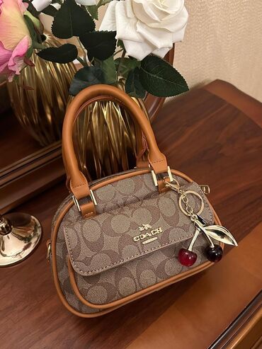 Çantalar: Əl çantası, Məşqçi, Yeni — 2