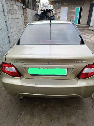 клапанная крышка нексия 1.5 16 кл: Автомобиль Daewoo Nexia 1.5 в цвете "золотой бежевый" представляет