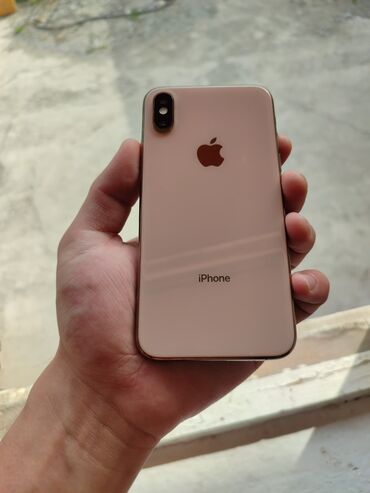 Apple iPhone: IPhone Xs, Б/у, 64 ГБ, Золотой, Зарядное устройство, Кабель, 76 %