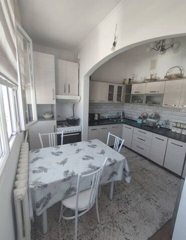 горить: 1 комната, 44 м², Элитка, 9 этаж, Евроремонт