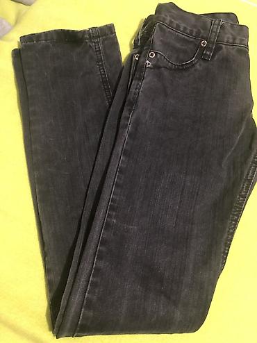 Farmerke: Farmerke guci 2000 ostale po 600 — 1