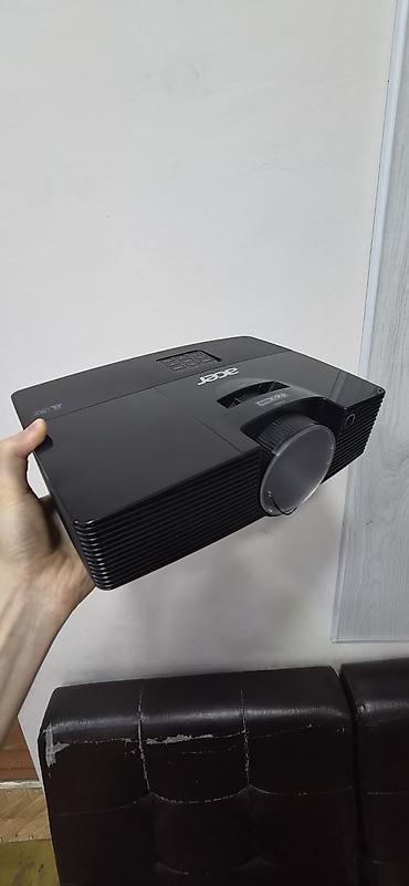 Проекторы: Проектор Acer (DLP) - Технология проекции: DLP - Ручная регулировка — 1