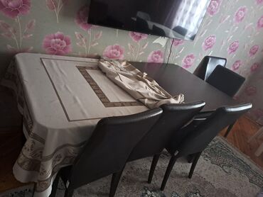 malaziya stolu: Для гостиной, Б/у, Раскладной, Прямоугольный стол, 6 стульев