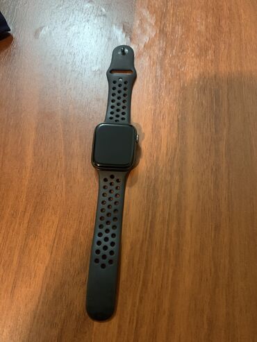 Apple Watch: Apple Watch 4 series 44 mm Nike edition, имеется коробка и шнур