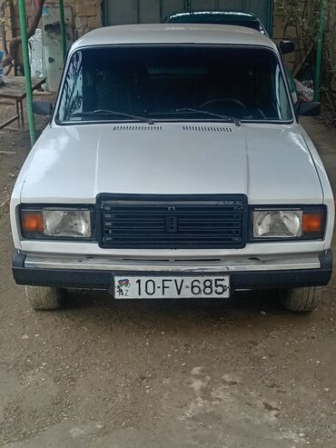 maşin vaz: VAZ (LADA) 2107: 1.6 l | 1999 il 350000 km Sedan