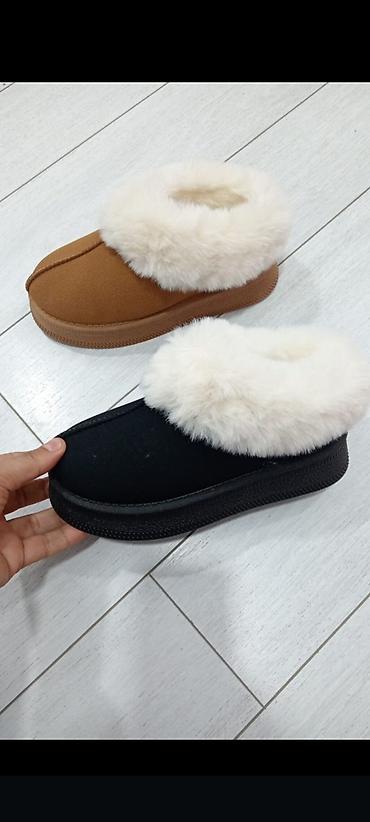 Ayaqqabılar: Kişi ayaqqabıları – klassikdən gündəlik komforta Məhsul — 40