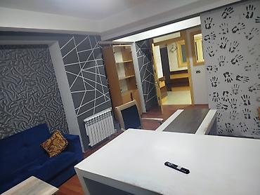 kompüter masa: Ofis mebeli dəsti - Rəhbər masası: geniş iş səthi, ağ rəngdə üst — 2
