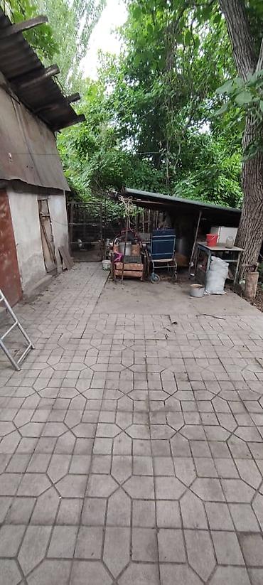 Продажа коттеджей и домов: ПРОДАМ ДОМ участок 9 соток. Свердловский район (ориентир Бишкекский — 18