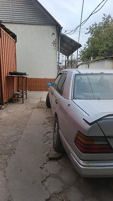 ford mandeo: Mercedes-Benz W124: 1992 г., 2 л, Седан — 3