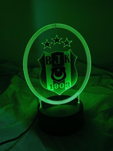 Stol lampaları: LED akril işıqlandırılan stolüstü dekor – futbol klub loqolu - Şəffaf — 11