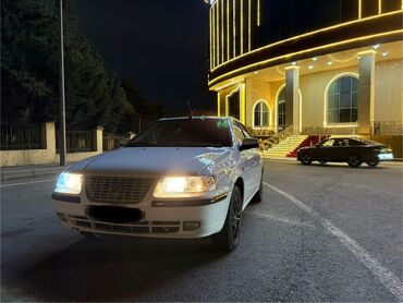 Panellər, şitlər: İran Khodro Samand salonu və ön paneli - Rulonun üzərində İran Khodro — 6