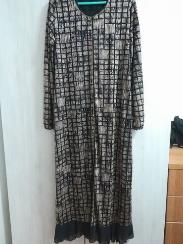трикотажное платье 48 размер: Платье длинный рукав
Размер:48
Производство:Ташкент